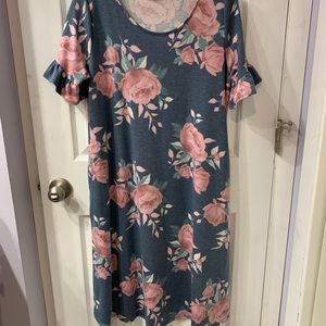Lakeflower, size Large, new dress!